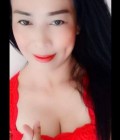 Dating Woman Thailand to พนมทวน : Jenny, 52 years